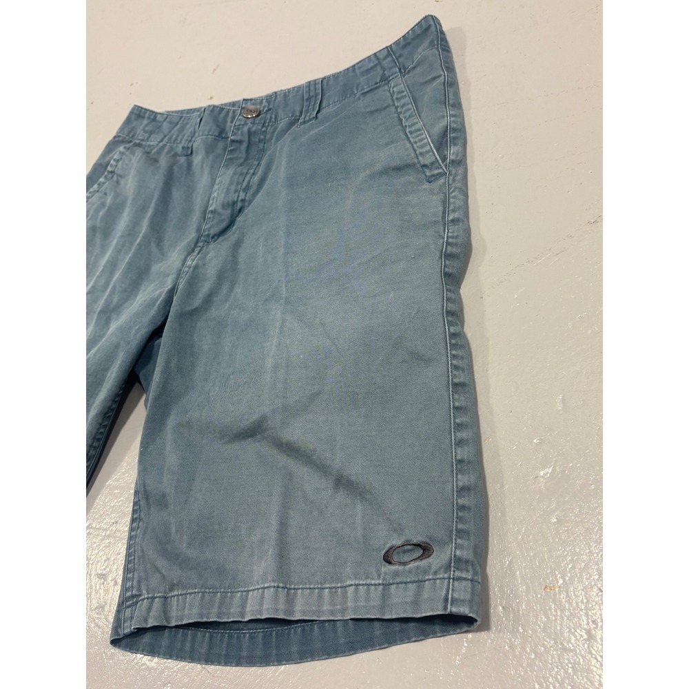 Oakley Mens Chino Shorts Size 30 Slate Blue Cotton Twill Flat Front Casual 10in